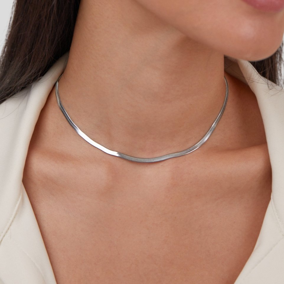 Sarya Snake Chain Silver Necklace
