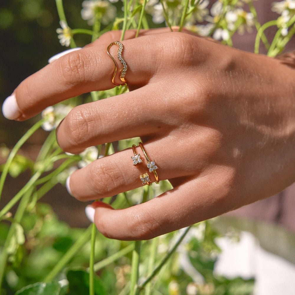 Tiny Petal Gold Ring