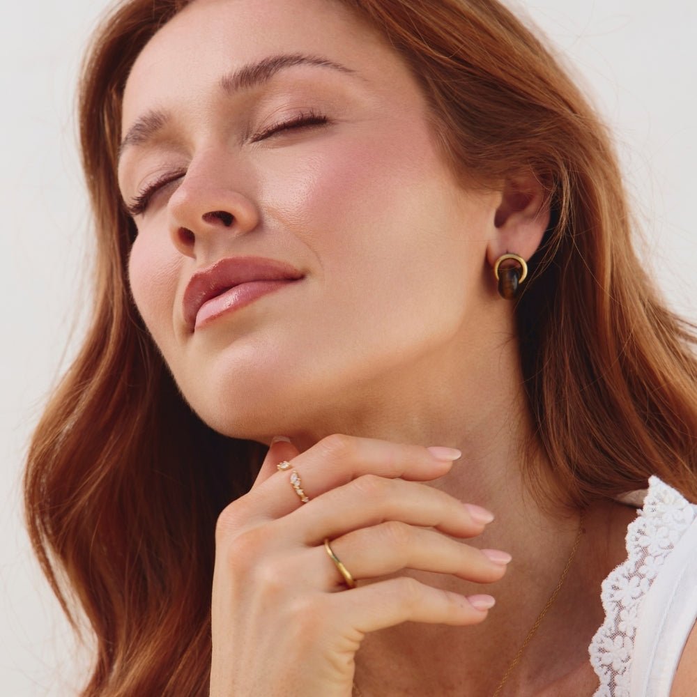 Twisted Amber Gold Earrings