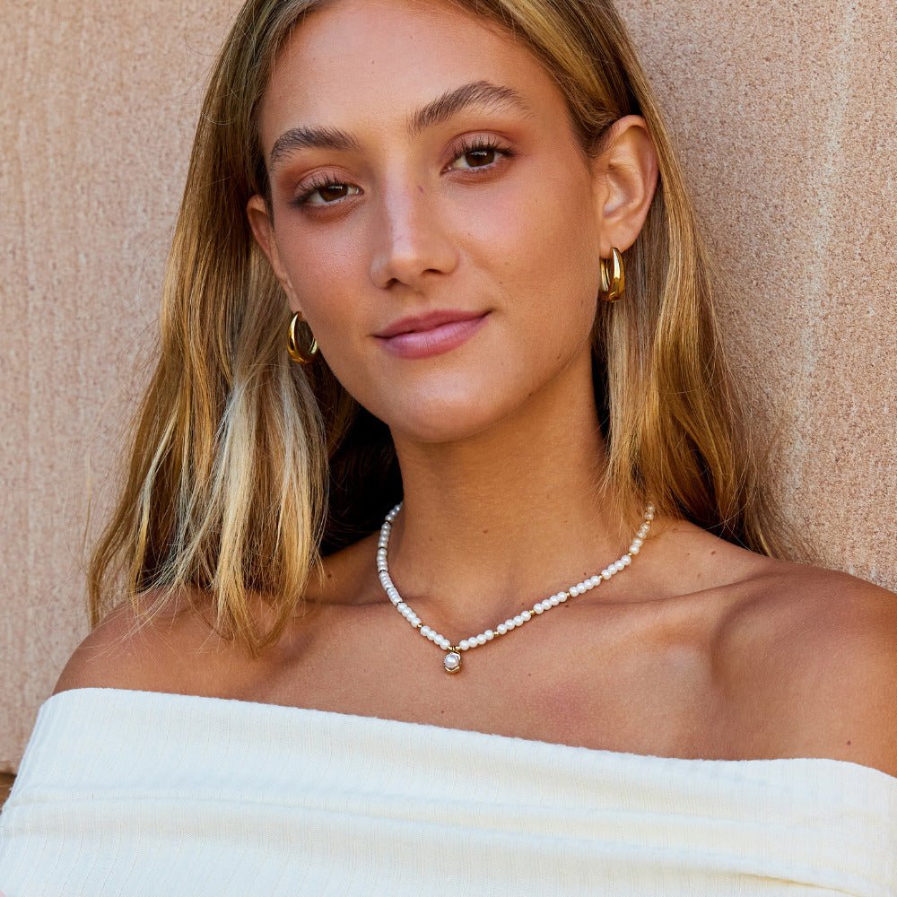 Vintage Golden Pearl Necklace