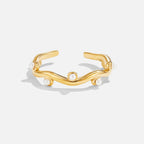 Wavey Pearl 18K Gold Ring